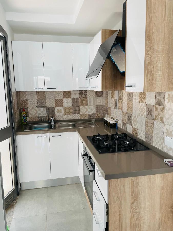 Luxus-Apartment Mit Poolblick Kelibia Exteriör bild